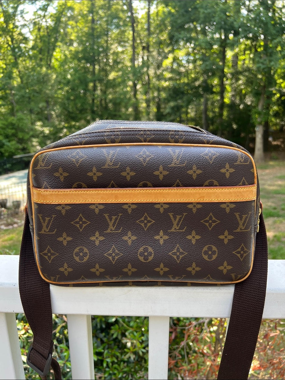 Louis Vuitton Brown Monogram Canvas Messenger Bag with Tan Trim GUC